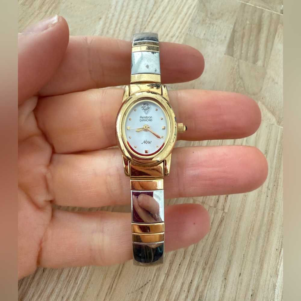 Armitron Diamond ladies oval two tone watch NEW BATTERY